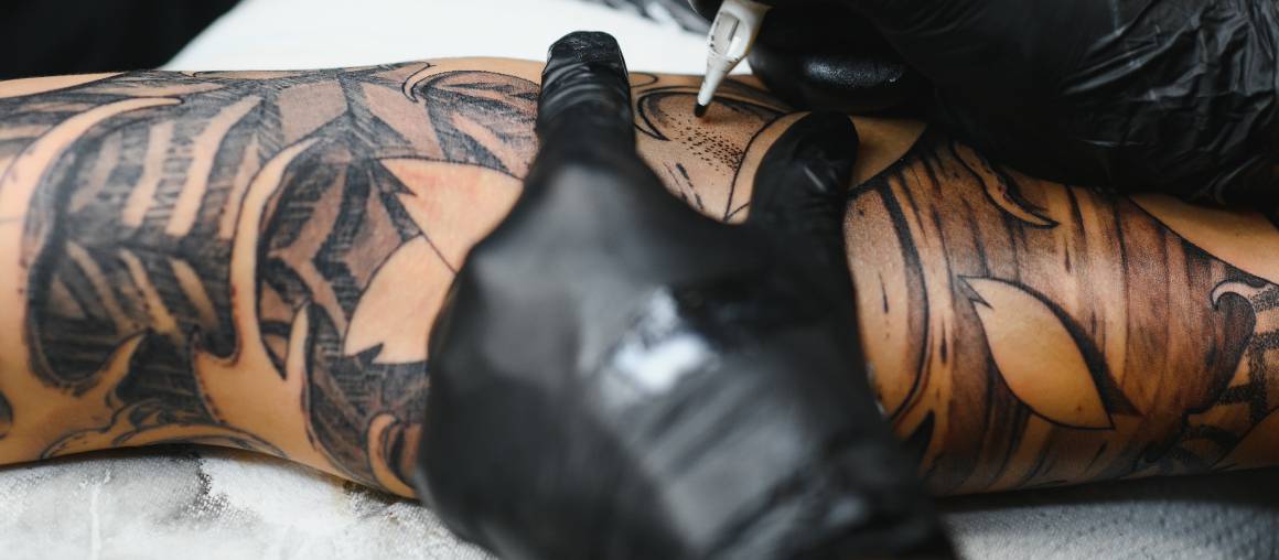 A CBD olaj használata a tetoválás előtt csökkenti a fájdalmat?