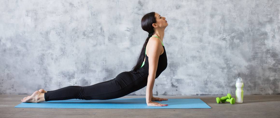 A jóga helyettesítheti a súlyzós edzést?